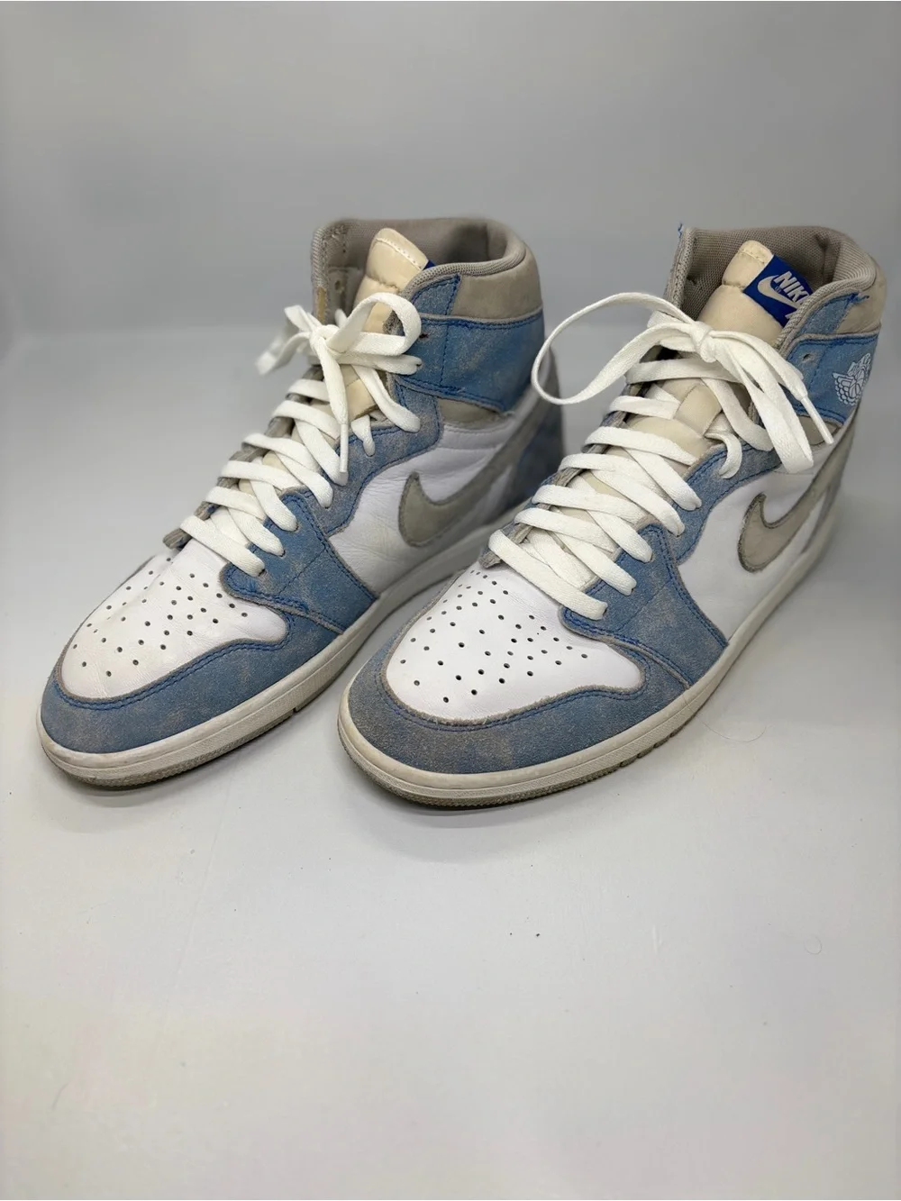 Nike Air Jordan 1 Retro High OG Hyper Royal 555088-402 Men’s Size 10.5